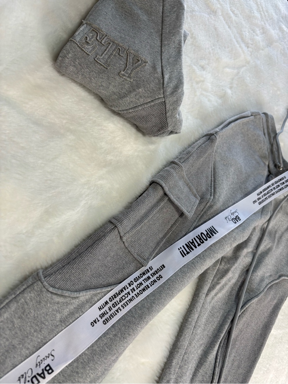NWT Bad Society Club Grey 2 Piece Tracksuit Contour Cargo Sweatsuit Small - Picture 13 of 16